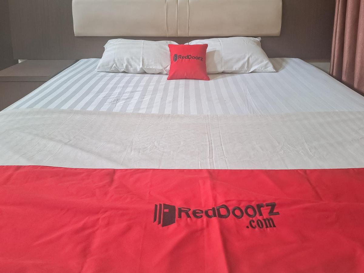 Reddoorz @ Hotel Arwana Safari Puncak Tagalbato Exterior foto